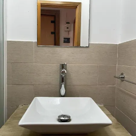 Flower House in centro a 2 passi dal lungomare Appartamento Crotone